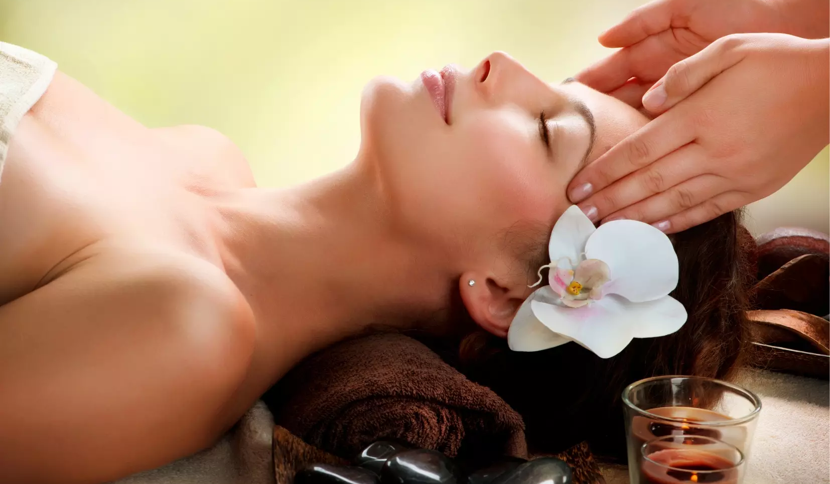 Relaxační masáž obličeje a dekoltu